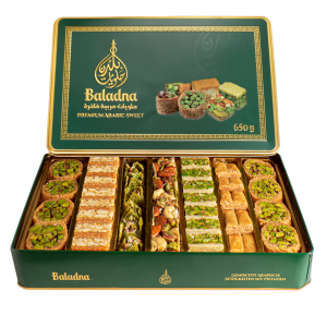 Baladna Mixed Oriental Sweets with Pistachios and Cashews - Oriental